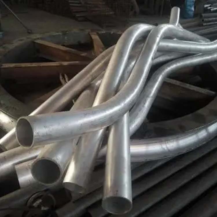 蛇形不锈钢弯管