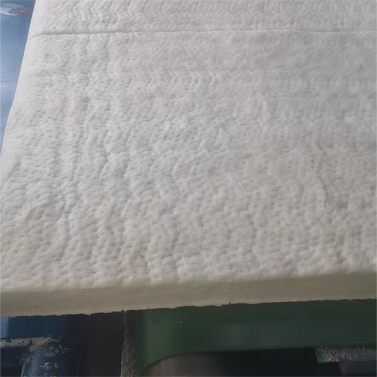 铝箔硅酸铝毯
