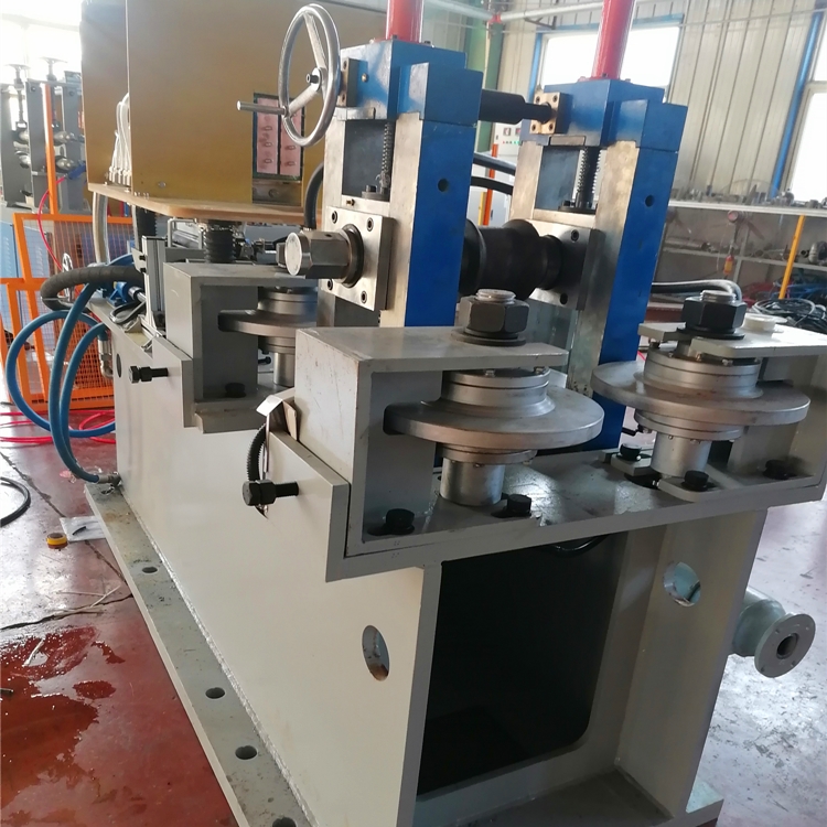 感应加热正火炉